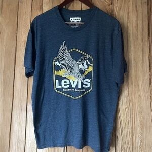 Levi's Men's Navy Eagle Graphic Tee